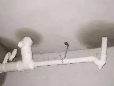 长海卫生间测漏水的几种情景